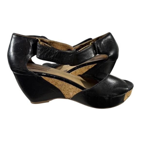 Miz Mooz Women’s 8.5 Black Leather Cork Wedge Sandals Ankle Strap Comfort Shoe - Picture 7 of 8